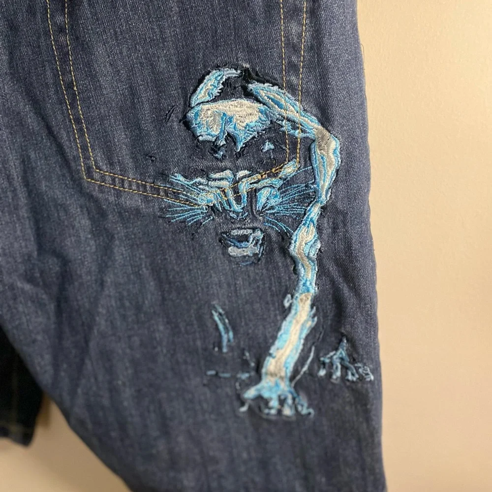 Jorts with Y2k designs - Picture 4 of 6